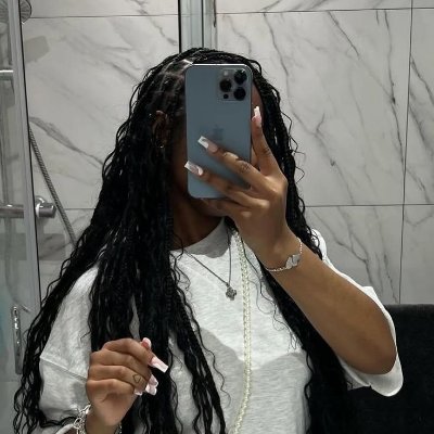 munera_eth's profile picture. @foreveradorvble 💻 Graphic design I UIUXI 🌍 AI X  Web3 I @CyfrinUpdraft