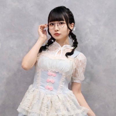 minami_unr's profile picture. アンラフィネ(@unraffine)新体制になりました🤖メンカラは白🪽眼鏡担当🪽地下ドルとポトレモデルとコスプレイヤーをしてるらしい(@minami_taya)
