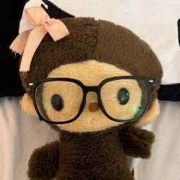 lalafloopsie's profile picture. ⋅˚₊‧ I like the color pink and rocks ‧₊˚ ⋅