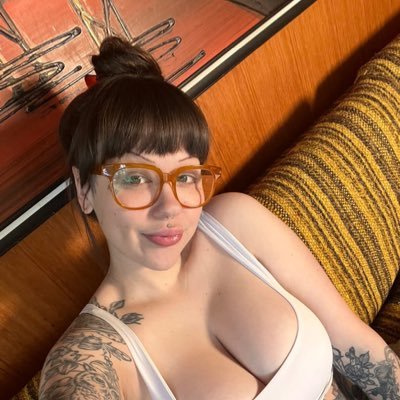 kimbecky81's profile picture. 