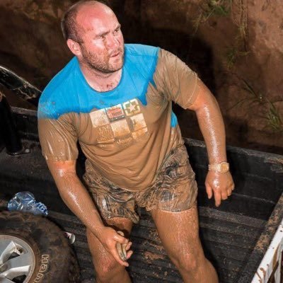 EduanEngel10428's profile picture. 