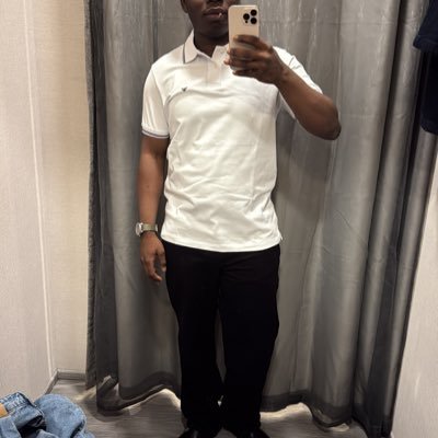 Criador23B's profile picture. nunca pare nunca se acomode