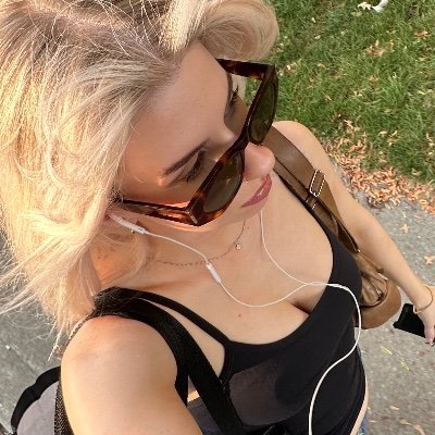 peggyduh's profile picture. 