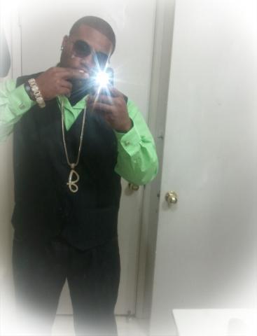 JayronFaith's profile picture. Hey i'm Jayron A slick laid back nigga in the army. Also known as the player of the year haha.. follow me