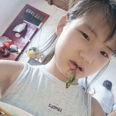 nyyrm87168287's profile picture. 