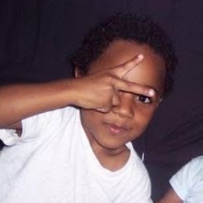 savesaki's profile picture. 