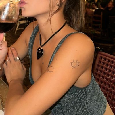 podesttt4's profile picture. es twitter relajateee