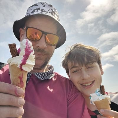 sixfootsix73's profile picture. jambo