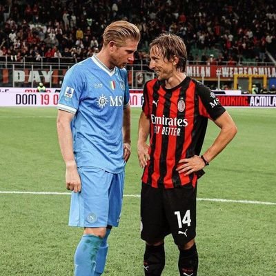 DH7M__'s profile picture. أسمي دحوم لدي قناة على التيليجرام أخبار وتسريبات لعبة FC MOBILE 25