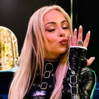 vzmorgan's profile picture. WWE || fan account || Liv Morgan & The Bella Twins