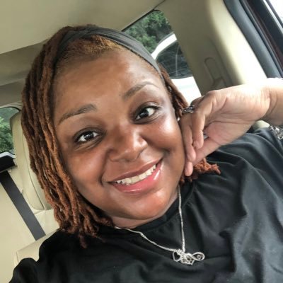 I sing a lil bit...act a lil bit...love a lot and laugh the most!
👫🏾Mama.
👰🏾♀️Mrs.
👩🏾🎨Maker.
👩🏾🏫M.Ed.
My tweets are mine...not my employer's.