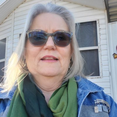 BSusannah67861's profile picture. doing My Best