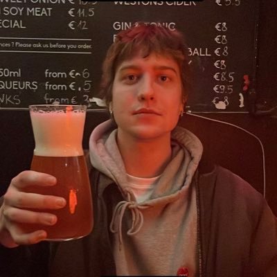 hotgirlgyu's profile picture. 21 | she/her