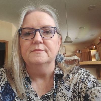 JennyRose136728's profile picture. 