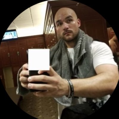 _whereisjustin's profile picture. all in the mind