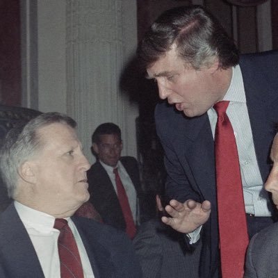 @TrumpOwnsNYY