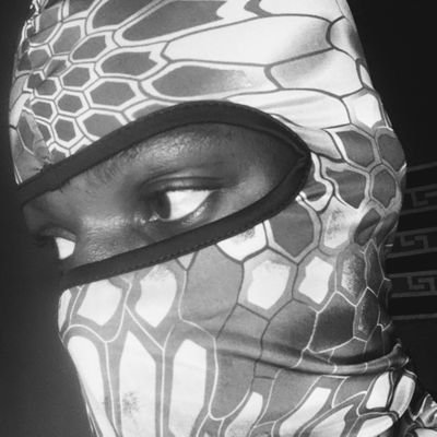 Zedsocold's profile picture. Vibes & rhymes 🎙️|| Graphic Designer || Pen artist || Kata Kata Ranger|| Hala Real Madrid 🤍💪