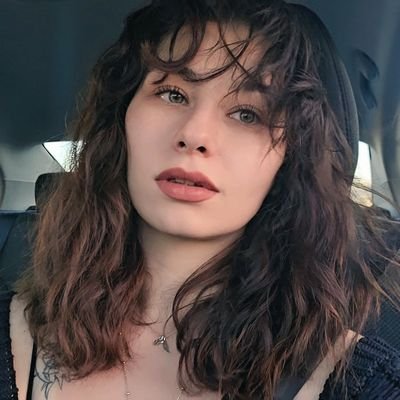 najenis's profile picture. 🤸🏻‍♀️🐣