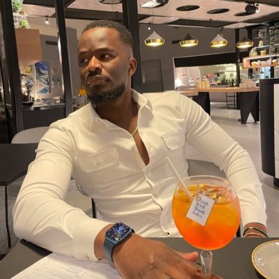 Landry_yyyxzz's profile picture. lndustrial Transformation Whiz🏗️🏭⚙️