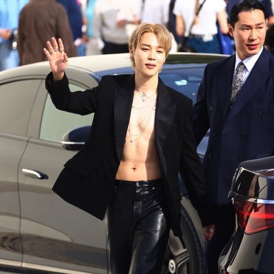 7PurplePearls's profile picture. If you didn’t understood/grow with Ch 1 & 2, then 3 is definitely not for you, grownups playtime. HARD BLOCK solos/antis and anyone not OT7 ᴮᴱ ⁷ ᵇʸ ʲᵏ