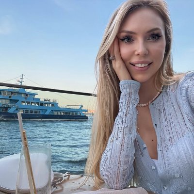 Emily8094159's profile picture. Sincere, Kind, and Self-Disciplined ❤️ Pure American 🇺🇸. Does not accept Apple Gift Cards 🚫🍏. btc 💬, xrp or eth holders!