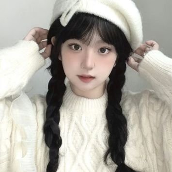 dieforpasta's profile picture. a walking bundle of intrusive thoughts