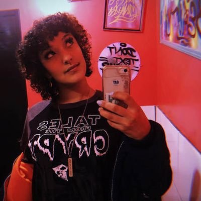 MorganLove37828's profile picture. Free to chat 👍