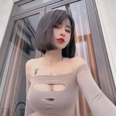 Quyenlevab's profile picture. Bullish on Zama!

Flow back 100%, chéo, tương tác em trả đủ 100% nha mọi người ơi