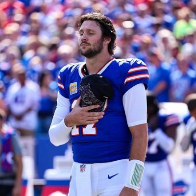 hydesnyd's profile picture. 23 | tiktok; hydesnyd |#billsmafia | #1 @micah_hyde stan | met micah 5/4/25 🤍