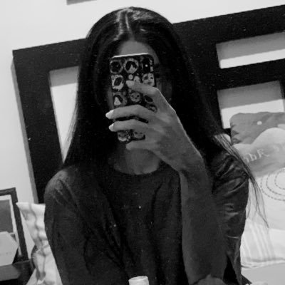 sullen_boyy's profile picture. will you please wait a moment while i change?