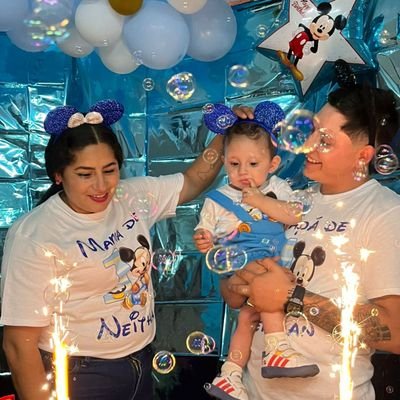 sollira1990153's profile picture. 