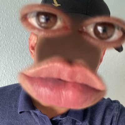 Uedinei294465's profile picture. 