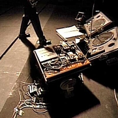 ウッチ 布袋寅泰 Hotei Rocket Dive T Co Azuz342o3d Youtube 音楽ハ愛ヲ運ンデイマス
