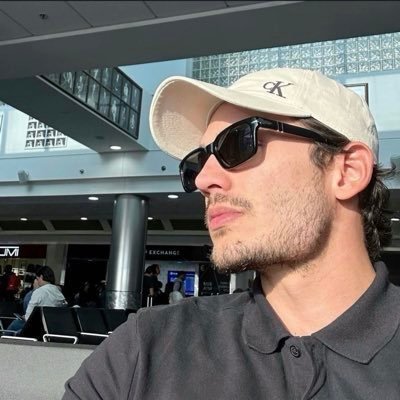iii9_02's profile picture. 