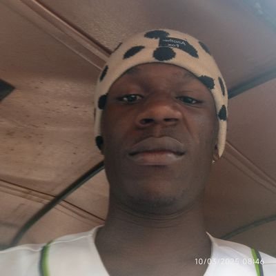 I_amdking's profile picture. DKING | CEO @TekzoraHub | Full-stack Dev 💻 | Forex Trader 💹 | CompSci Student | Building apps, wealth & dreams 🌍..Y'all clic👉
https://t.co/LgkFRIkEZY ❤️