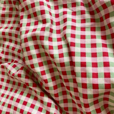 XutsahKu's profile picture. 