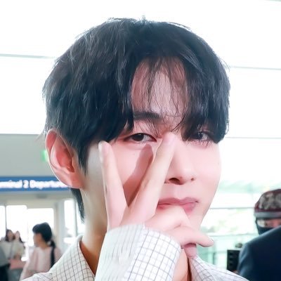 RandomWords888's profile picture. 