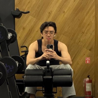 rawnbatalla's profile picture. 