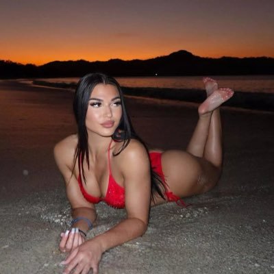 FatalJazmynNyx's profile picture. not the real Jazmyn Nyx . shipped with @WidowFromHell @creamytreats__