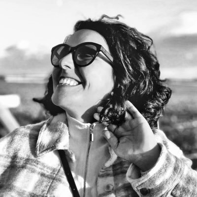 victoria_p_r's profile picture. Periodista. Molt de ràdio. Al dpt de publicitat del @diarihoranova . M’apassionen el true crime, les meves gosses, la lectura i els podcasts.