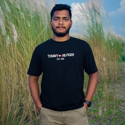 tarequlislam25's profile picture. Passionate web developer 🌐 | Full-stack aficionado 🚀 | MERN Stack magician 🔥 | React enthusiast ⚛️