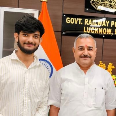 Agninayan2's profile picture. आकाश अग्निहोत्री 
#राजनीति

हिंदू