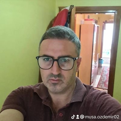 musazde17718340's profile picture.