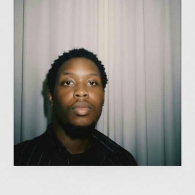 theyhatedidii's profile picture. ☂︎