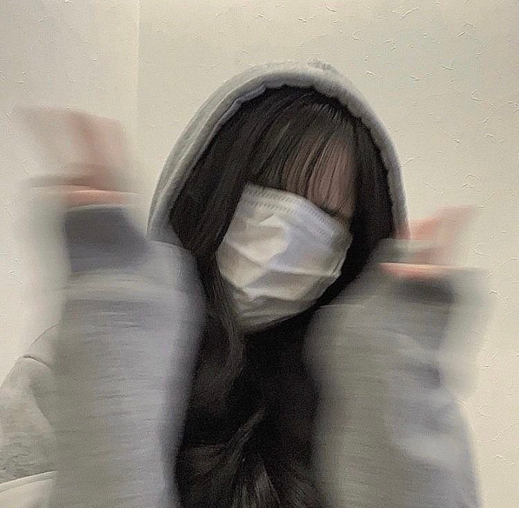 カフェと映画が好きです。