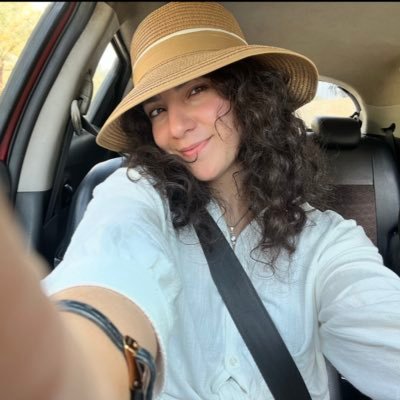fatemehparnan's profile picture. @pinpenshop