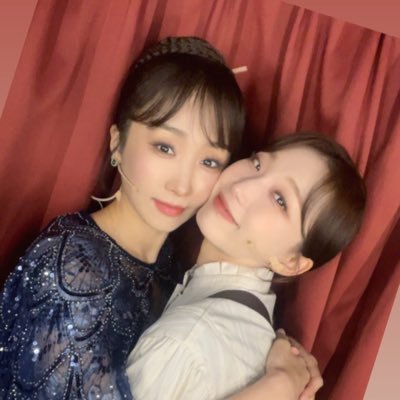 LQVE_Ryehoo's profile picture. 영원히 려후를 좋아해요🥹❤️ 김이후🧀/김려원🍓/ 민경아🩷 (콘이라고 불러주세요-!)