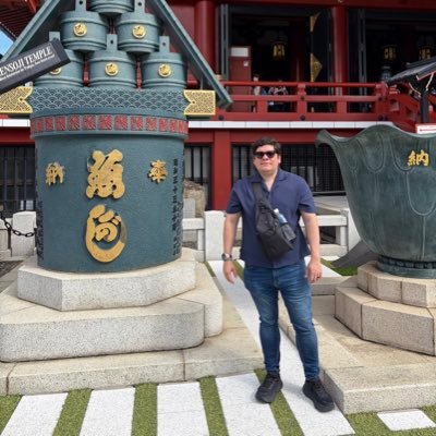 reduardojr's profile picture. Bienvenido a mi perfil te invito a escuchar mi podcast #PlaticandodeNegocios