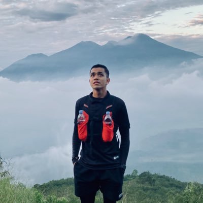 akugap29's profile picture. 