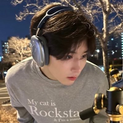 riaanluv's profile picture. for #RIAAN #StealHeartClub